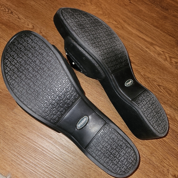 Dr. Scholl's Rock On Open Toe Adjustable Slide Sandal, like new - Picture 8 of 14
